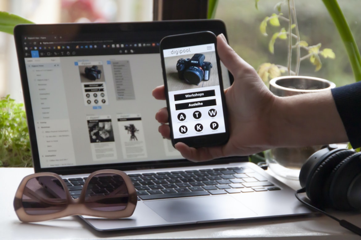 Step-by-Step Guide to Creating a Customized UI UX Design Process - Blue ... image.