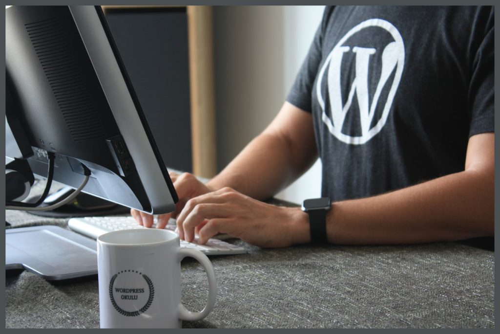 Job Outlook for Graphic Designers