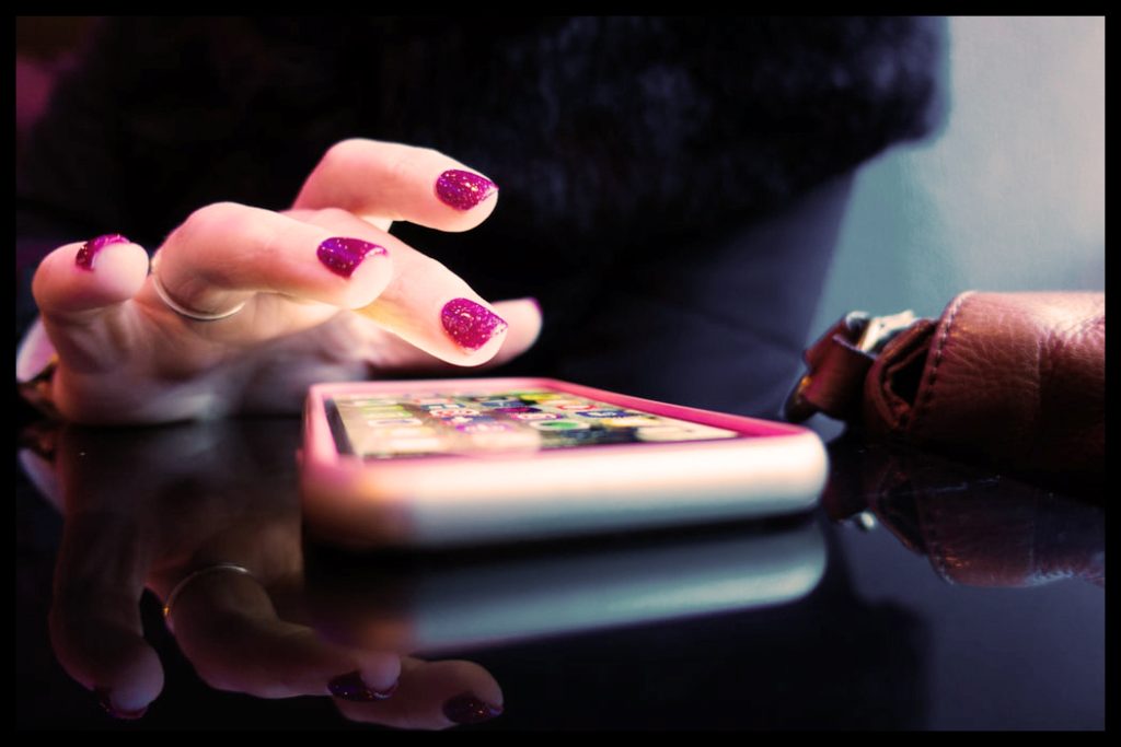 Photoshop Has Multiple Amazing Features You Think About in Graphic Design Courses