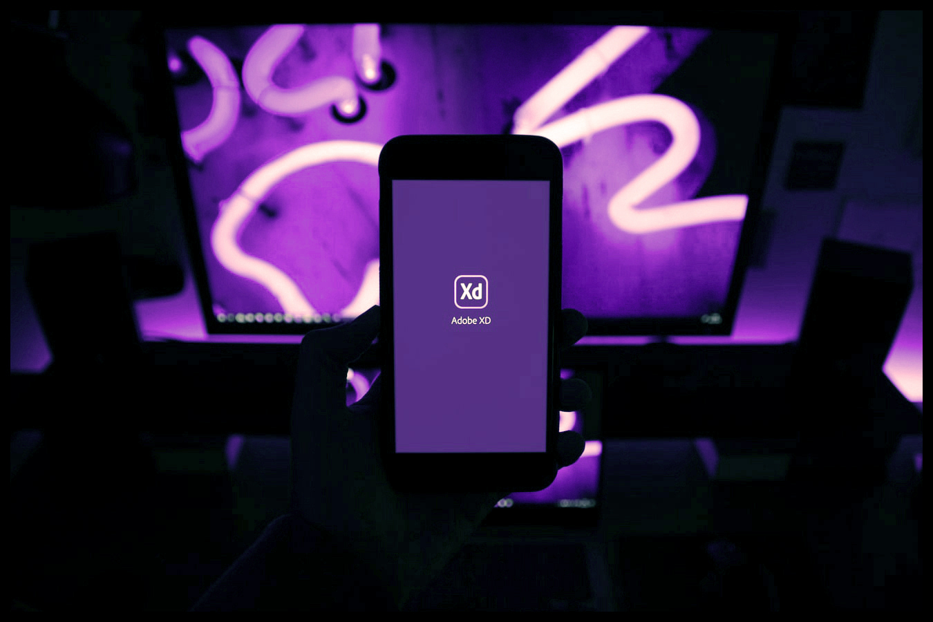 Why-Do-Artists-Use-Photoshop-Instead-Of-Illustrator